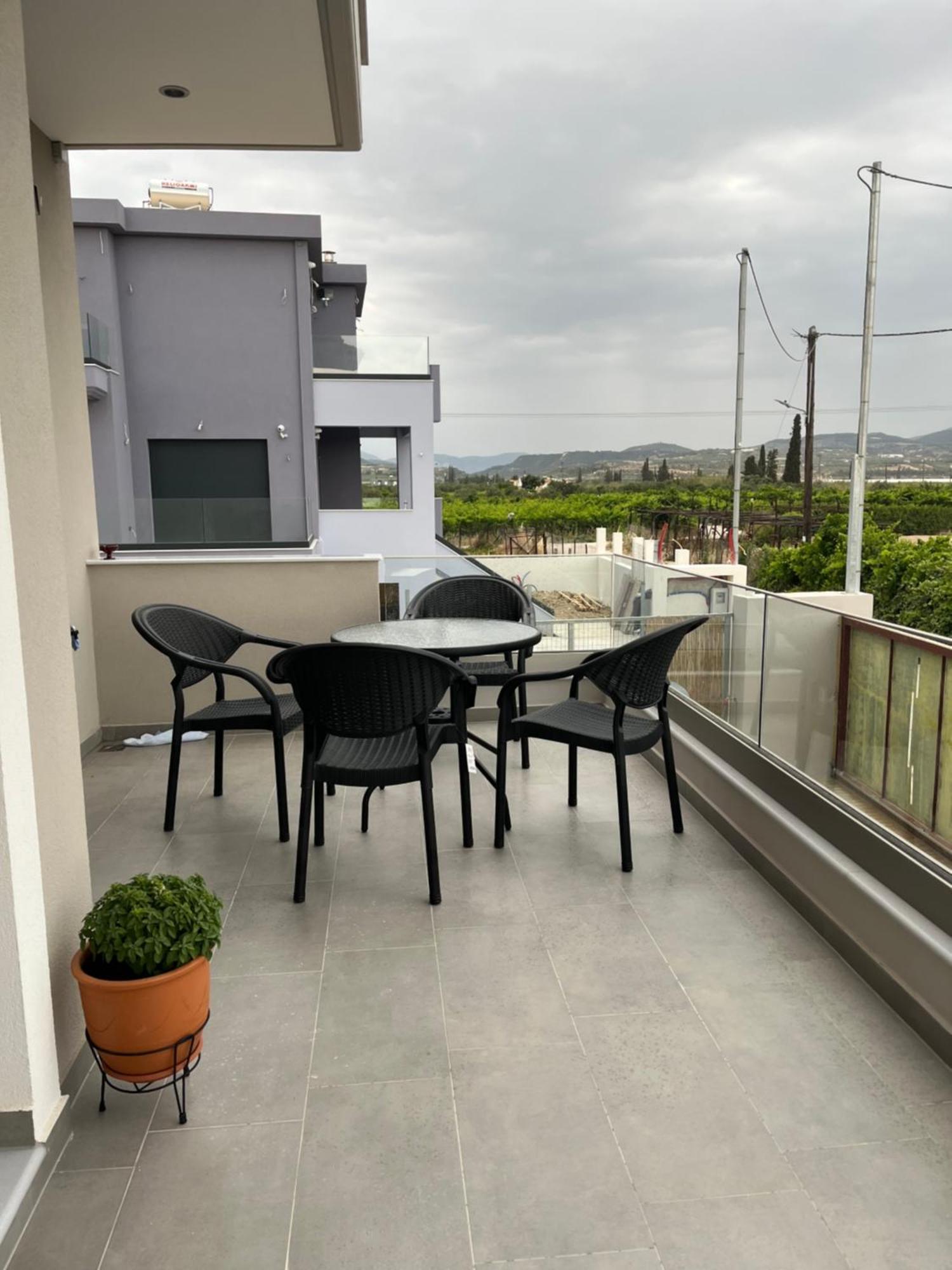 Villa Maria Eirini Lechaio Zewnętrze zdjęcie